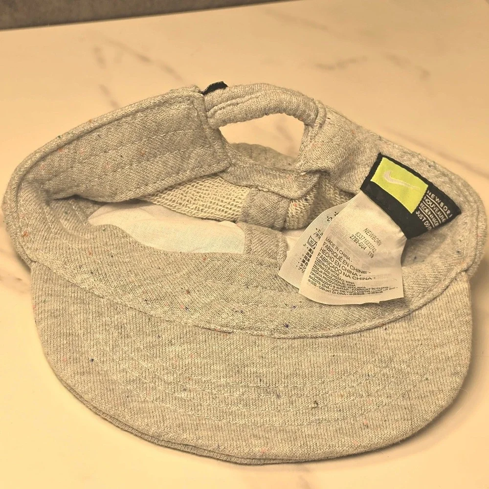 Nike Newborn Baby Grey Heather Confetti Speckled Embroidered Logo Baseball Hat
